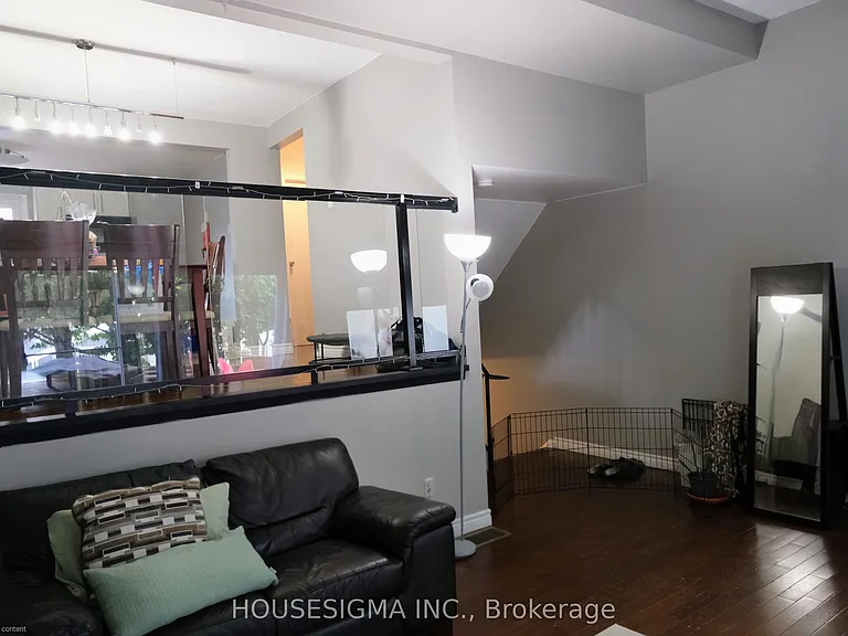159 Sandringham Cres #88 — Photo 7