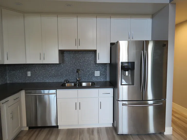 5753 Case Ave #4 — Photo 10