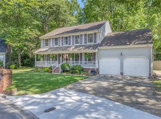 521 Owens Ter, Chesapeake, VA 23323