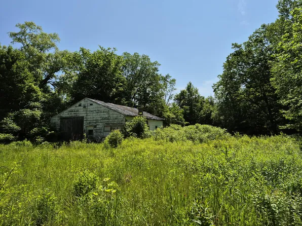 205 Plymouth Avenue, Rumford, ME 04276