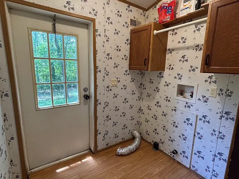 36239 Holiday Dr — Photo 6