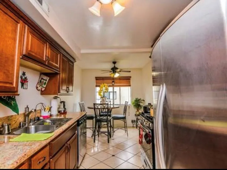 13825 Beaver St #32 — Photo 6