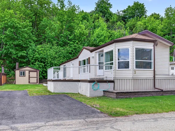 1250 Hillside Ave Unit 3, Chase, BC V0E 1M1