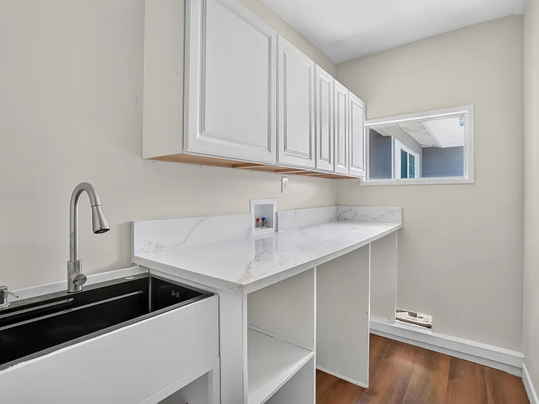 2833 Sandbrook Ct — Photo 15
