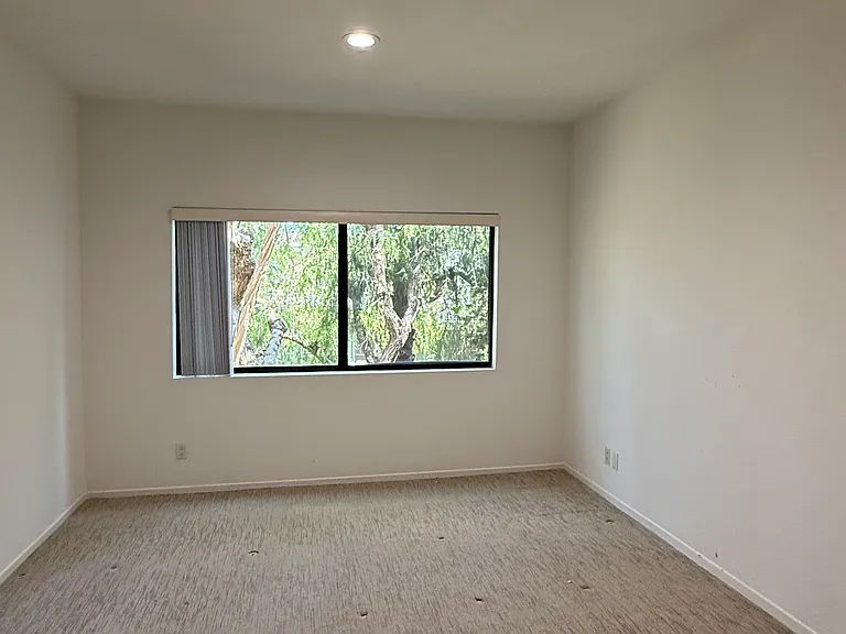 1585 Manning Ave #3 — Photo 3