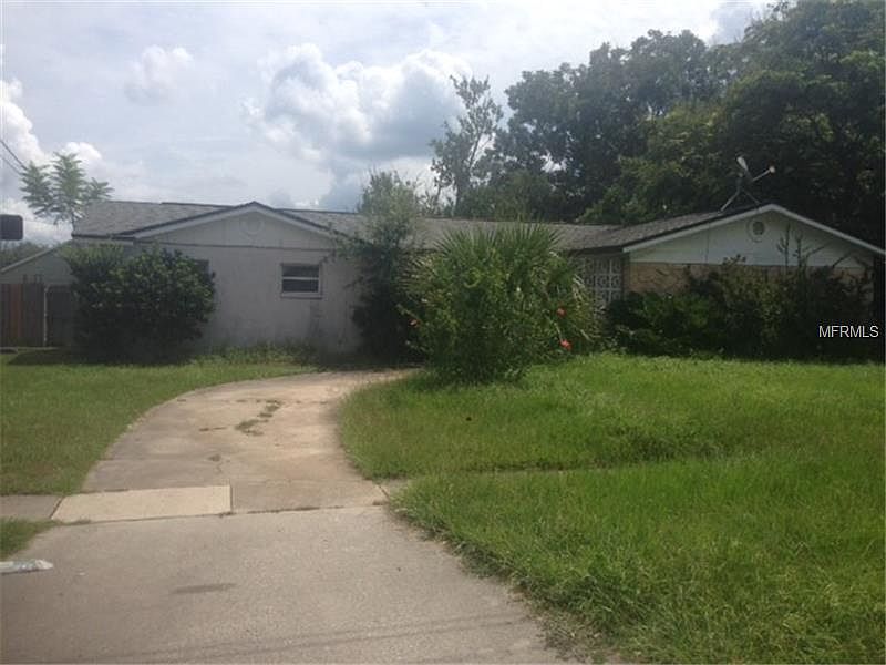 1st image of 8001 Plunkett Ave