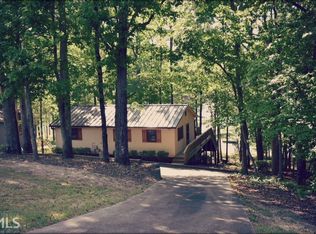 218 Mountain View Ln, Lavonia, GA 30553