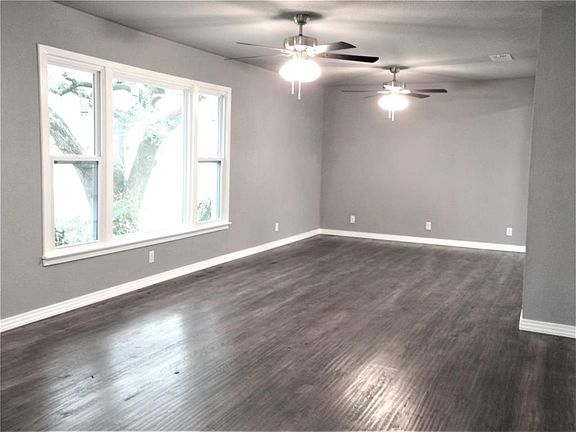 4th image of 4125 Daley Ave