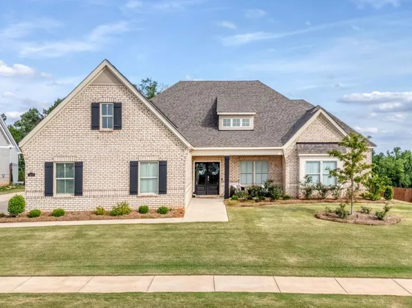 1474 Tullahoma Dr, Prattville, AL 36066