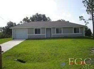 8025 Memory Cir, Labelle, FL 33935