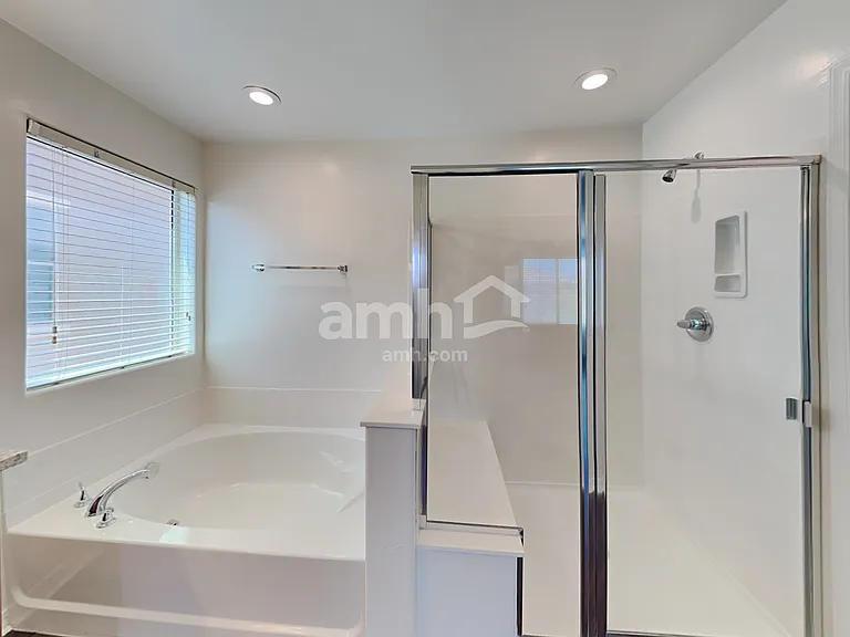 136 W Camino Fuste — Photo 12