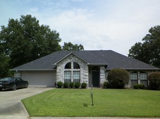 103 Locksley Ln, Idabel, OK 74745