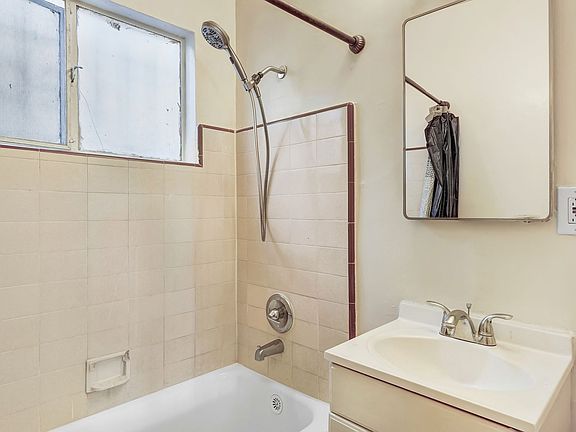 5th image of 8451 S Normandie Ave APT 3