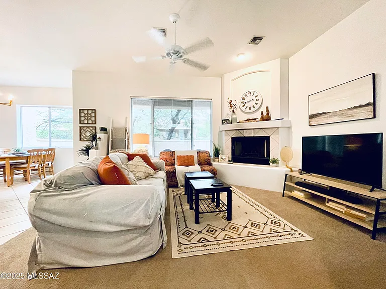 12683 N Sleeping Coyote Dr — Photo 10