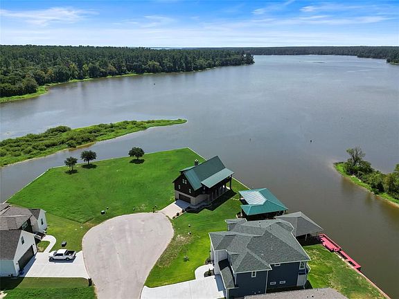4th image of 86 Cypress Bnd