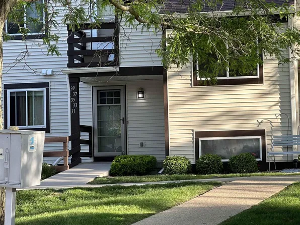 25 Creekside Way #31, Madison, WI 53717