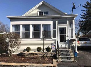 28 Masten Ave, Cohoes, NY 12047