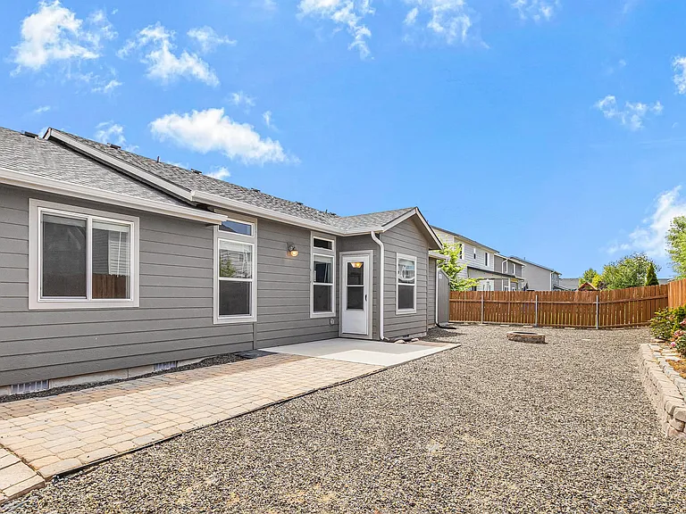 6518 E Fairmount St — Photo 30