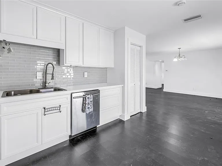 3216 Pine Haven Dr — Photo 13