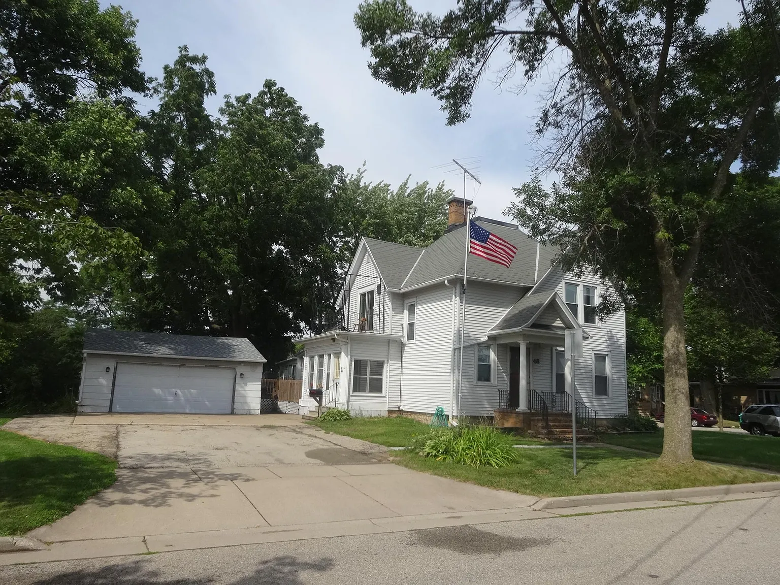 48.5 Sherman Pl — Photo 1