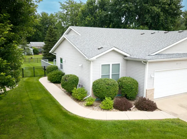 2114 Mary Ln, Ottawa, IL 61350