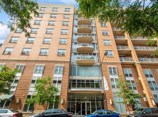 950 W Monroe St UNIT 716, Chicago, IL 60607