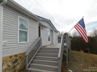1695 Scenic View Ln, Morganton, NC 28655