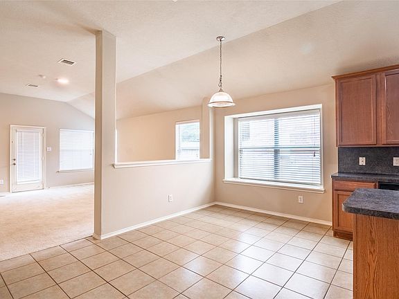 5th image of 24622 Colonial Birch Ln