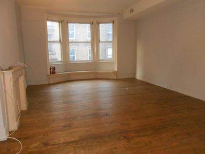 2013 Walnut St APT 1, Philadelphia, PA, 19103