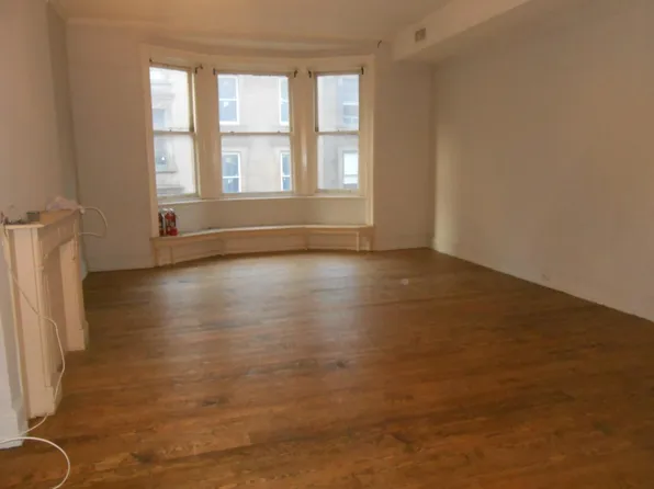 2013 Walnut St APT 1, Philadelphia, PA 19103