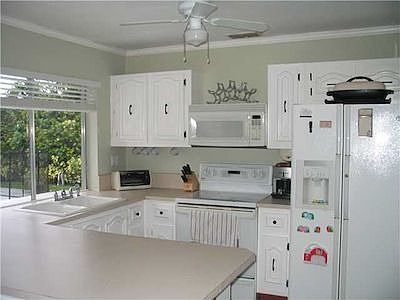 4th image of 9101 NW 15th St