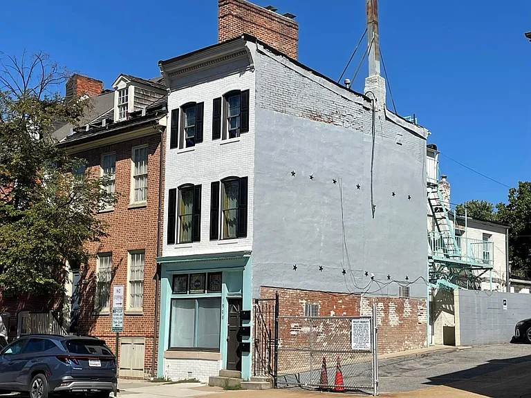 1908 Aliceanna St. — Photo 1
