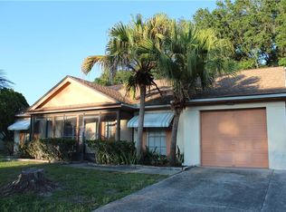 2202 N Merrin St, Plant City, FL 33563