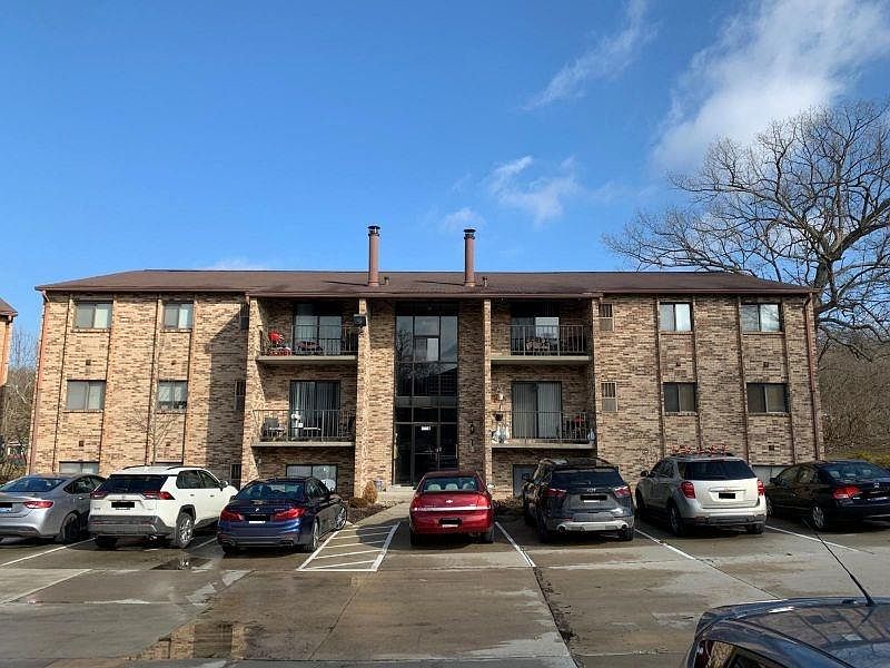 1st image of 7230 Creekview Dr #Vii-a