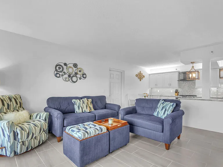 4444 NE Ocean Blvd #E2 — Photo 11