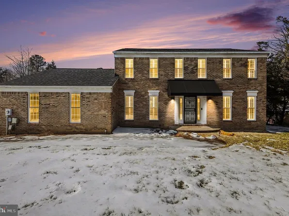 2525 Green Pine Ct, Waldorf, MD 20601