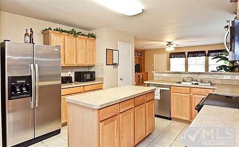 1st image of 112 Singleton Dr