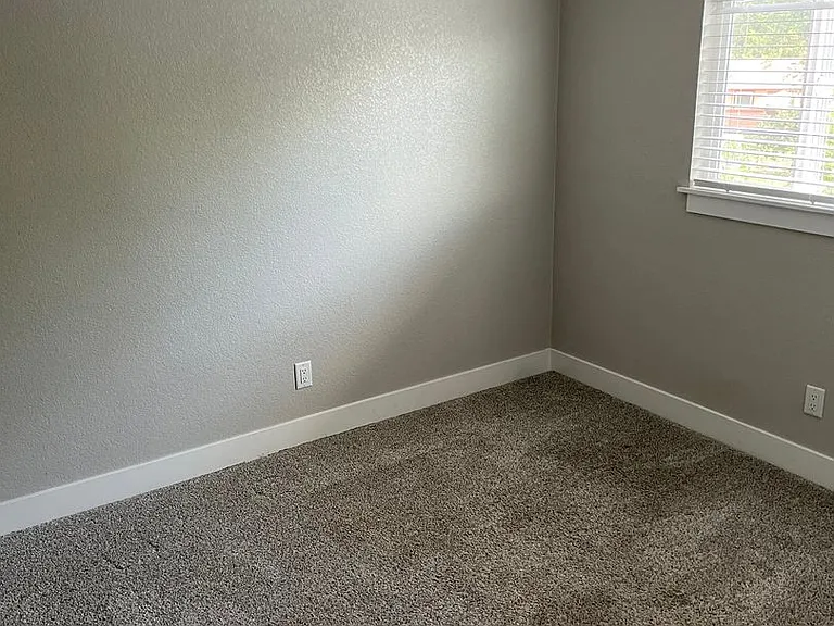 1602 Garfield Ave #5 — Photo 13