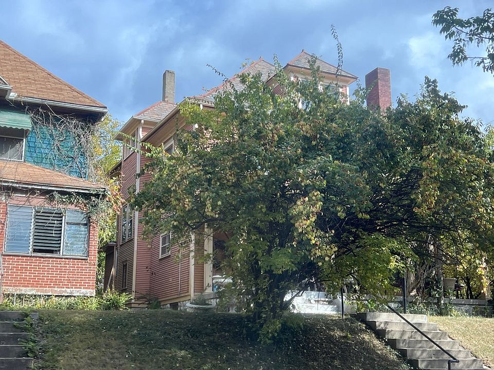 2nd image of 103 Cambridge Ave