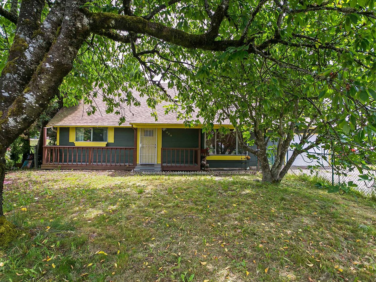 820 SW 14th St, Troutdale, OR 97060 Zillow