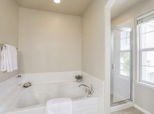 200 Vista Roma Way #200, San Jose, CA 95136