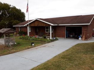 16302 Spring Valley Rd, Dade City, FL 33523