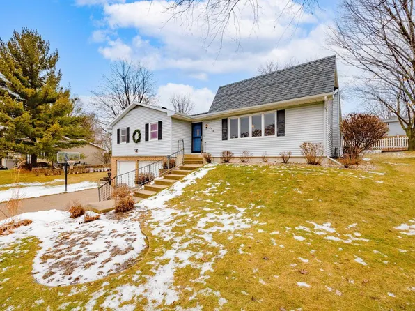 436 Raintree DRIVE, Fort Atkinson, WI 53538