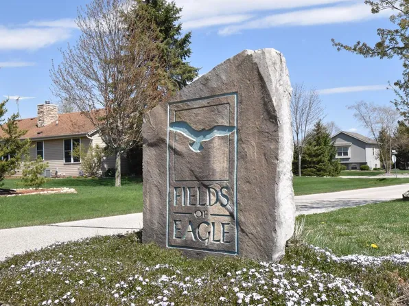 300 Woodfield COURT, Eagle, WI 53119