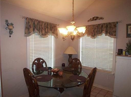 3rd image of 4464 Unicorn Ln