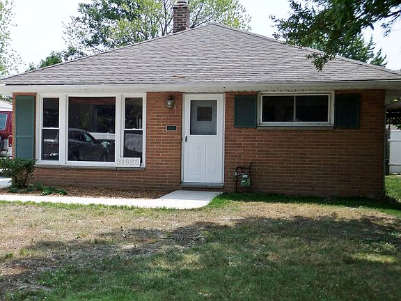 2nd image of 31920 Willowick Dr