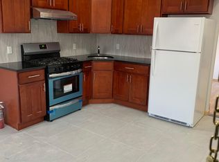 1434 Merry Ave #1, Bronx, NY 10461
