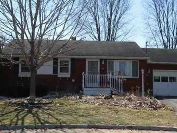 21 Randall Dr, Massena, NY 13662