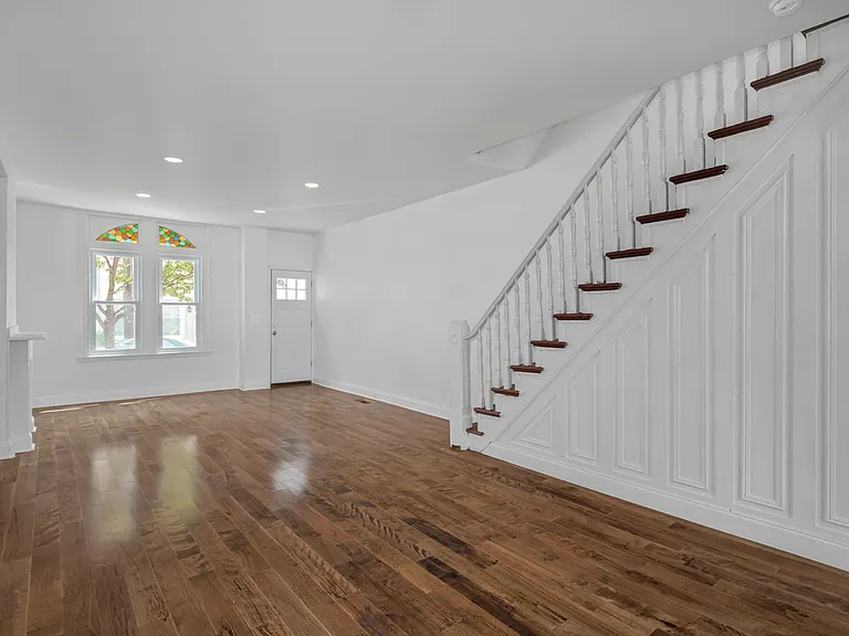 125 Ripka St — Photo 9