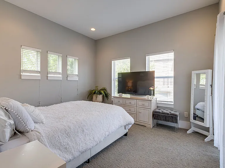 3204 Long Blvd #202 — Photo 15